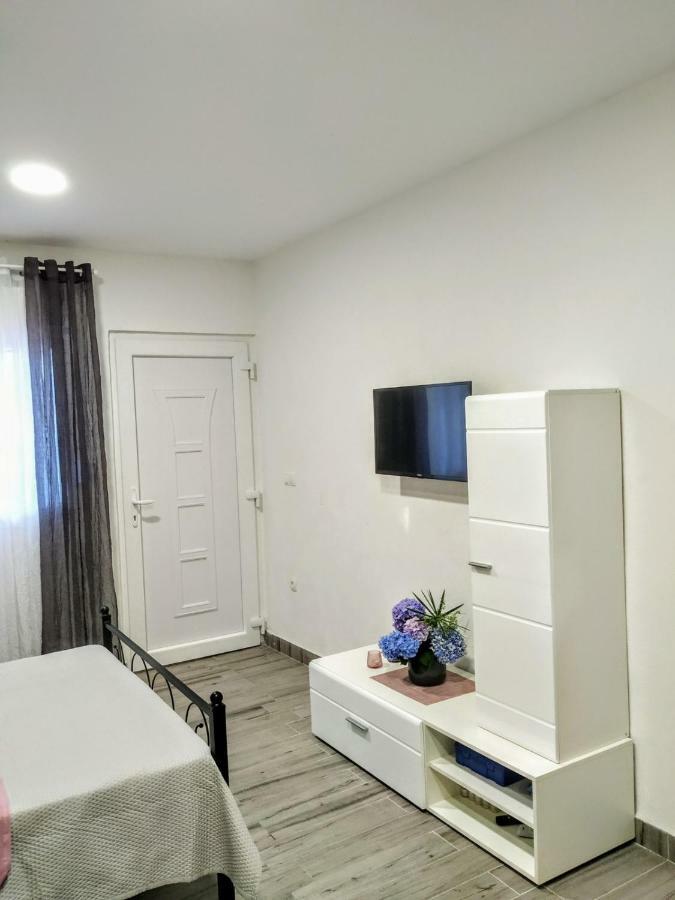Studio Apartman Violeta II - 50M From The Beach Trogir Luaran gambar