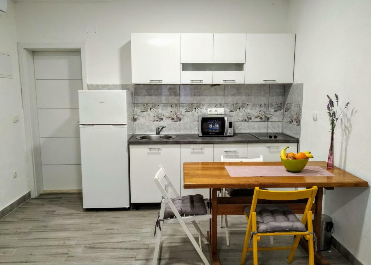 Studio Apartman Violeta II - 50M From The Beach Trogir Luaran gambar